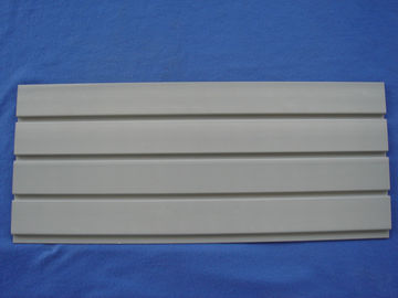 Graue PVC-Speicher-Wände hölzerne Plastikzusammensetzung 4 Zoll SlatWall