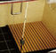 60cm * 80cm Skidproof WPC Buche prägeartige Matte für Badezimmer-einfache Installation